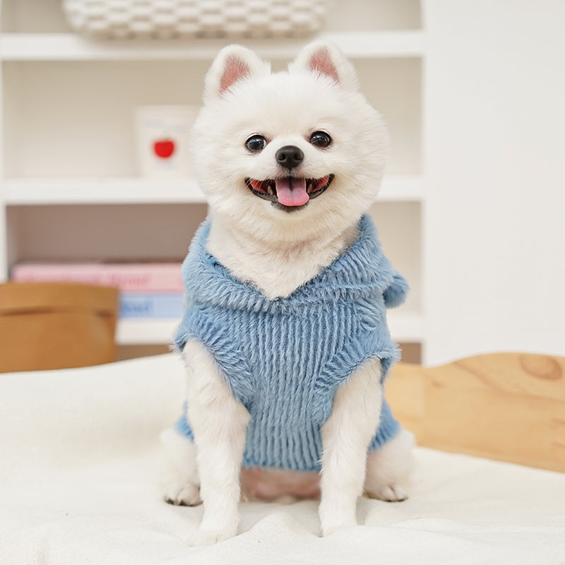 Sleeveless hooded clothes for pet dogs to wear at home in autumn and winter