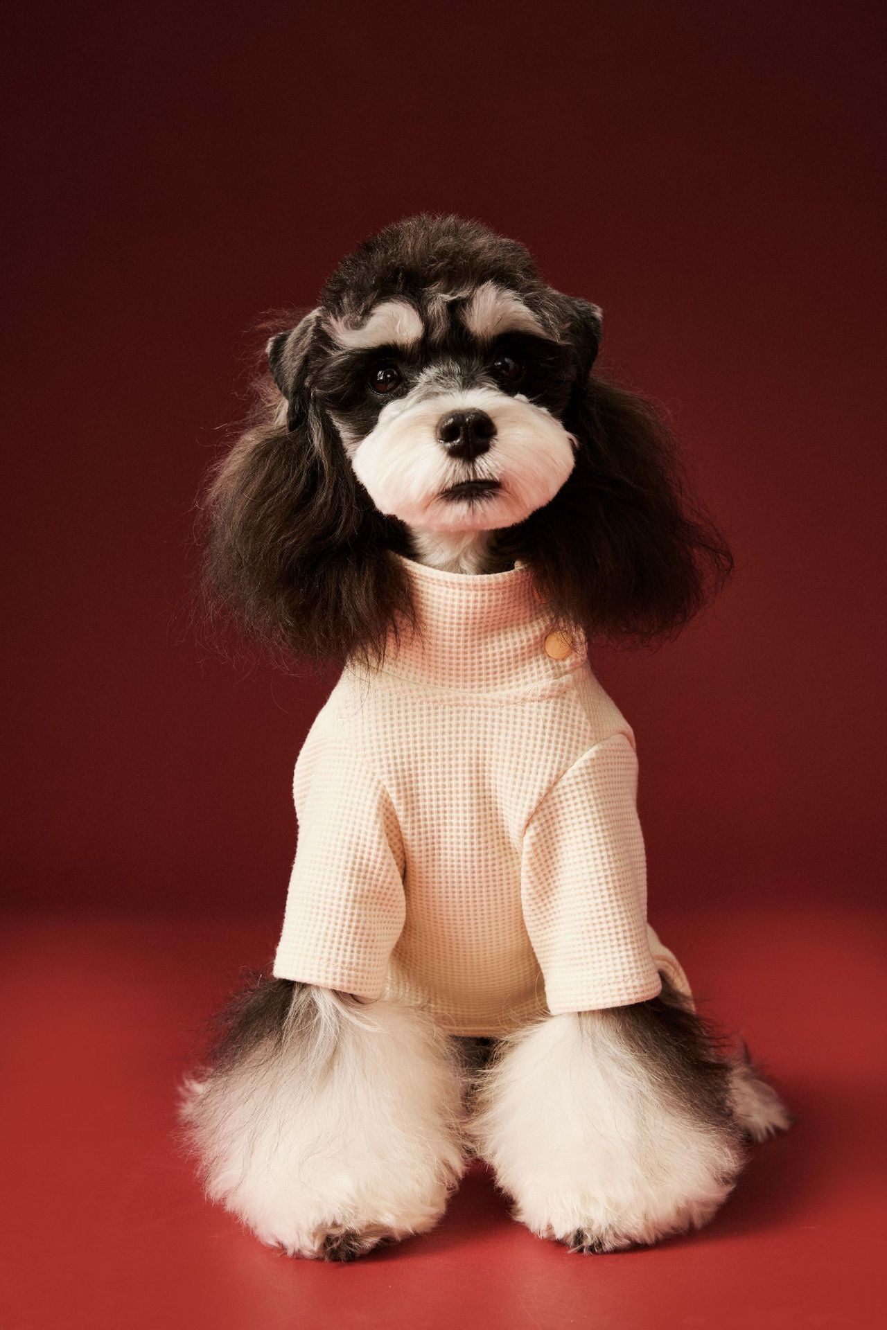 Waffle-patterned four-legged base layer for dogs in autumn and winter