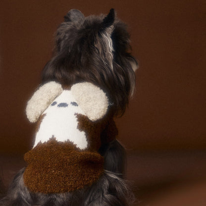 Sleeveless knitted vests for dogs in autumn and winter